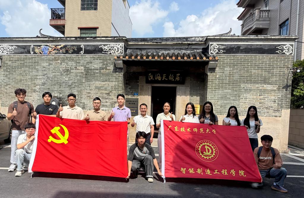把“智造”课堂搬到田间地头！广师大智能制造工...
